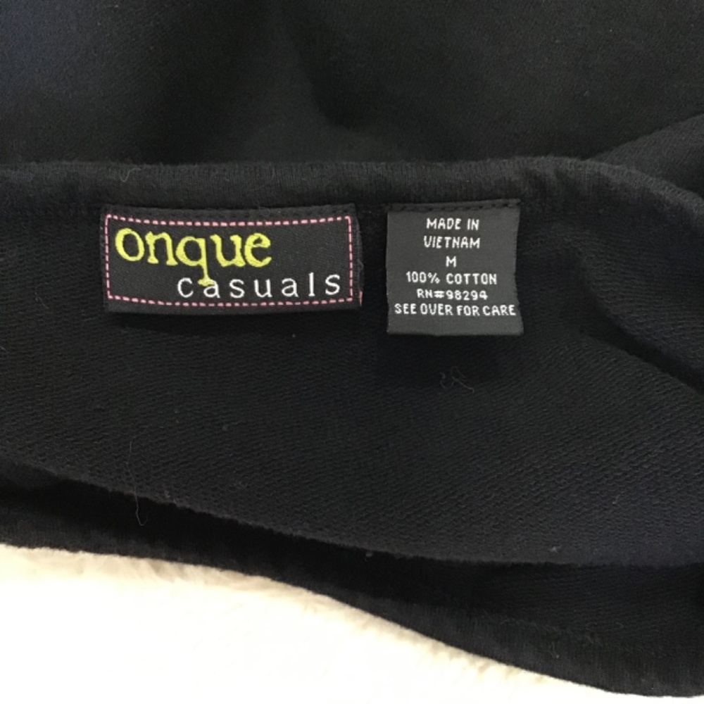 Onque Casuals Women Size Med Cotton embroidered Fish Cropped Sweatshirt Black - Picture 8 of 10